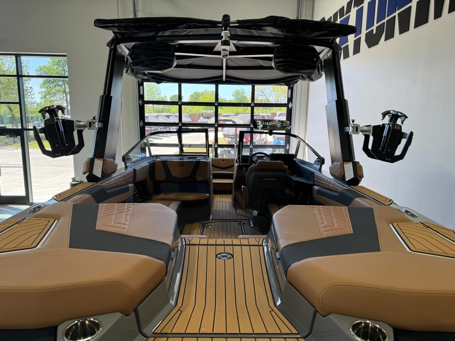 2024-nautique-g23-141604-image8