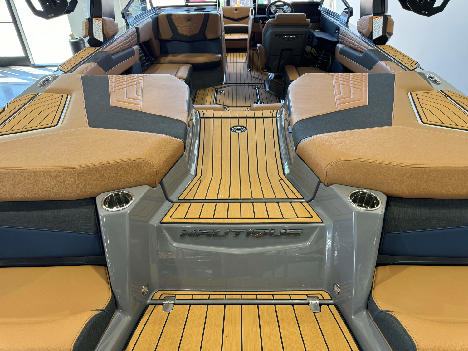 2024 Nautique Super Air Nautique G23