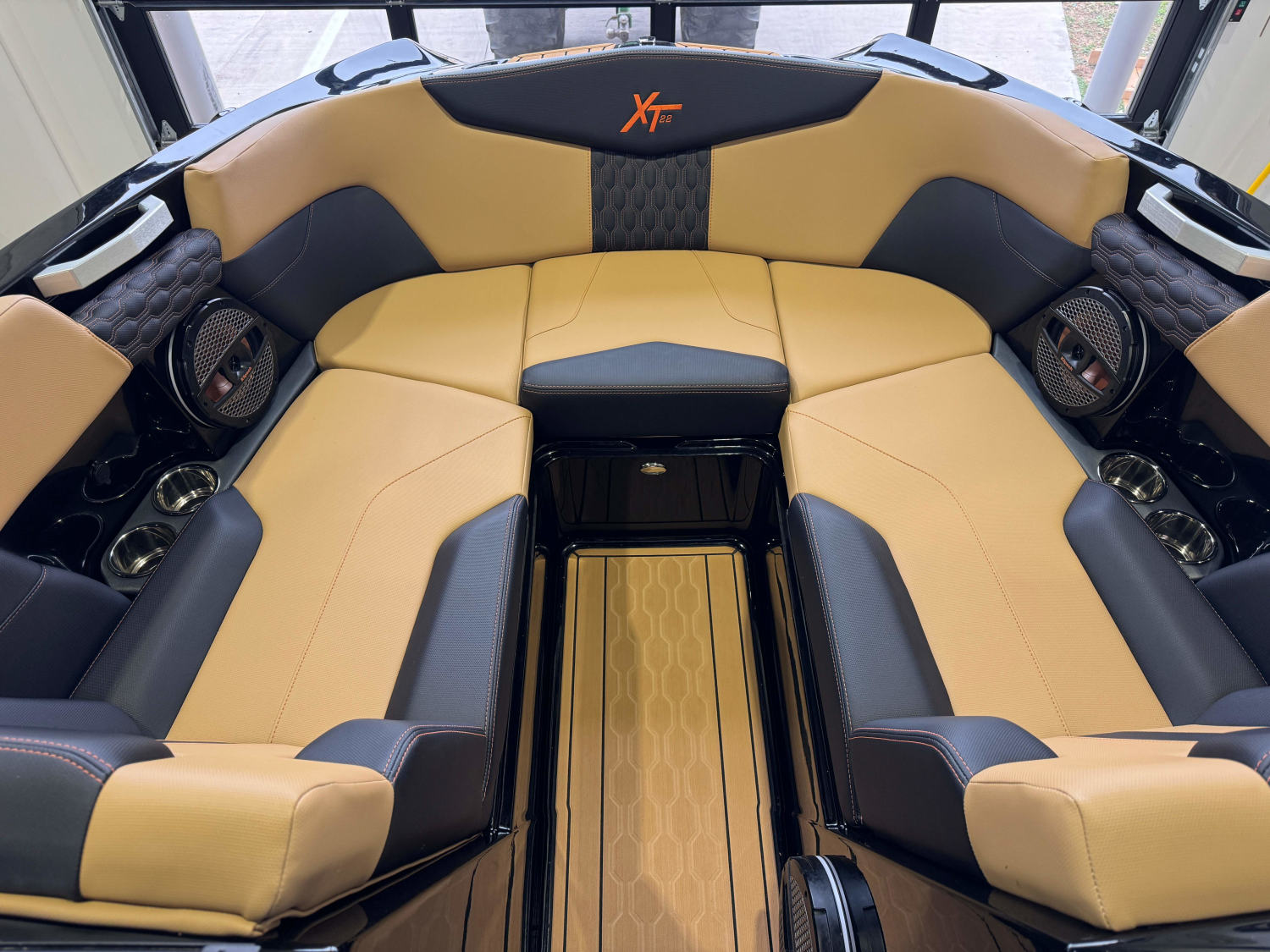 2025 MasterCraft XT22