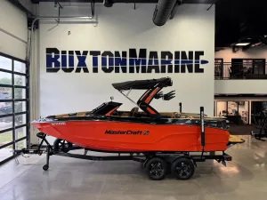 2025-mastercraft-xt22-141605-image1