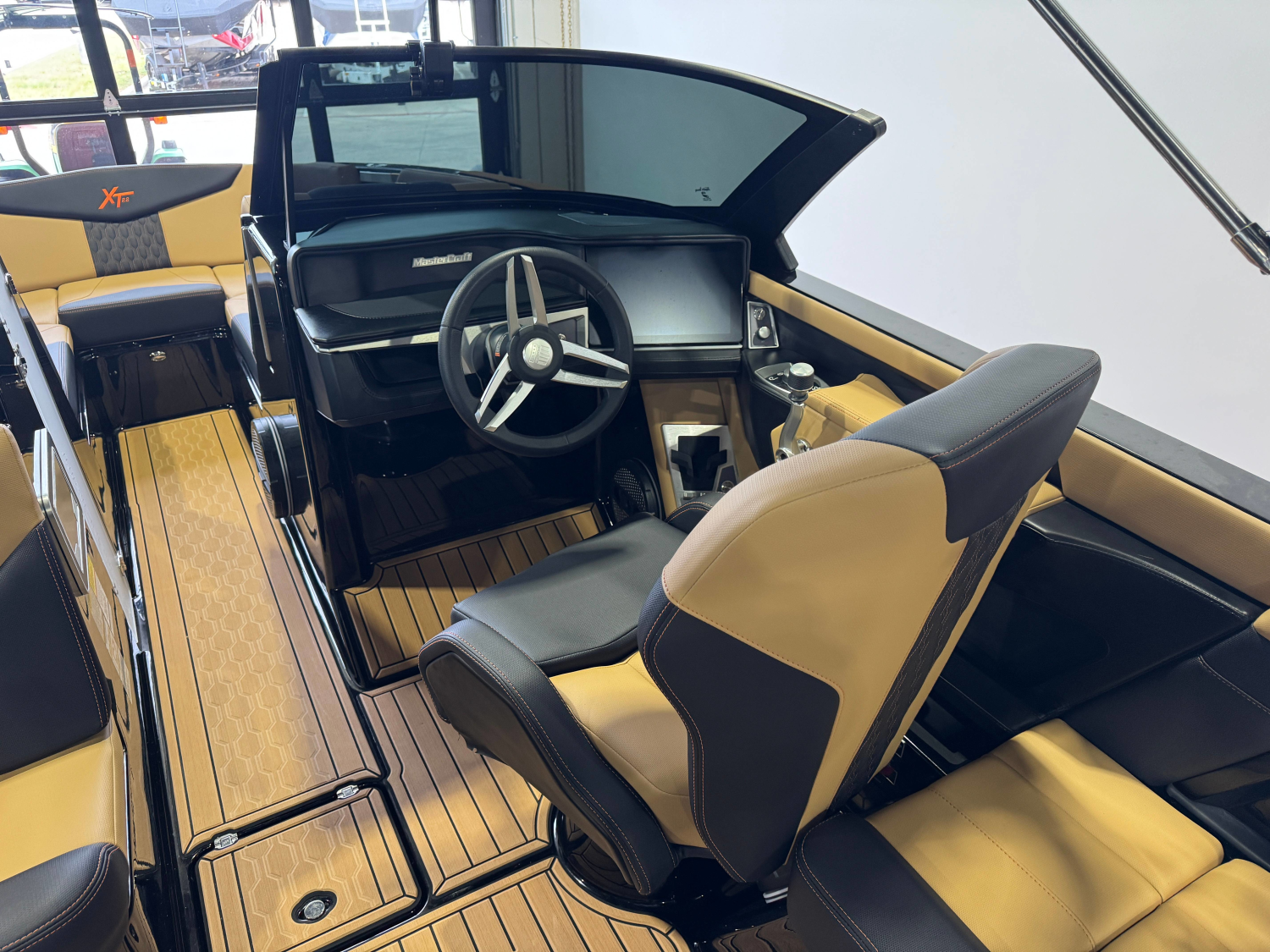 2025 MasterCraft XT22