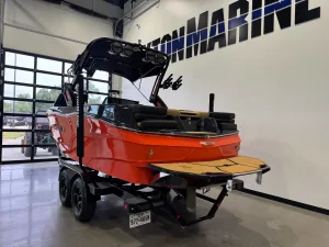 2025-mastercraft-xt22-141605-image5