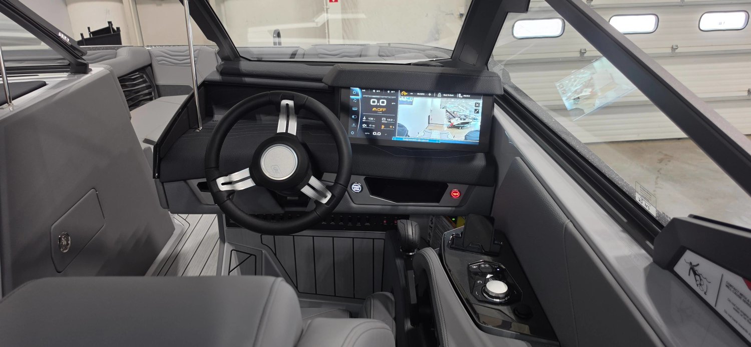 2027 Nautique G25