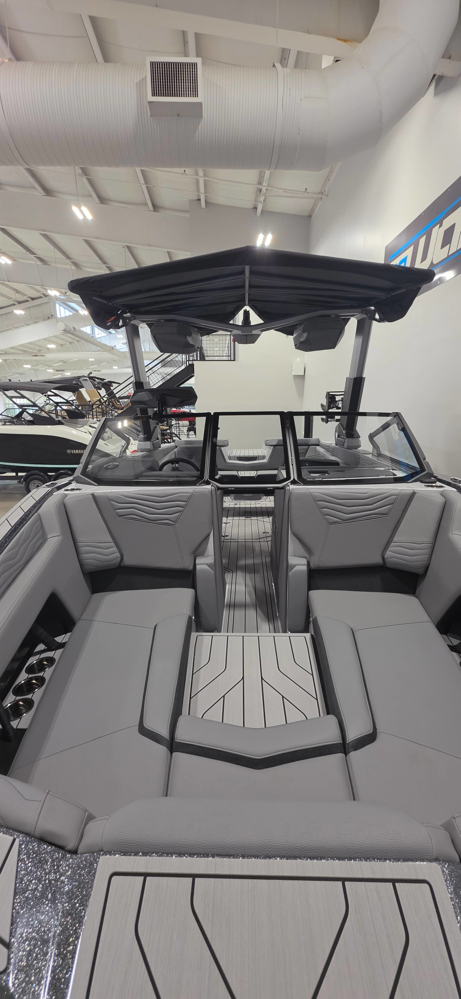 2027 Nautique G25