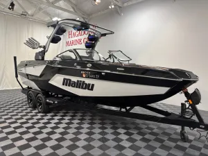 2026-malibu-wakesetter-24-mxz-141611-image2