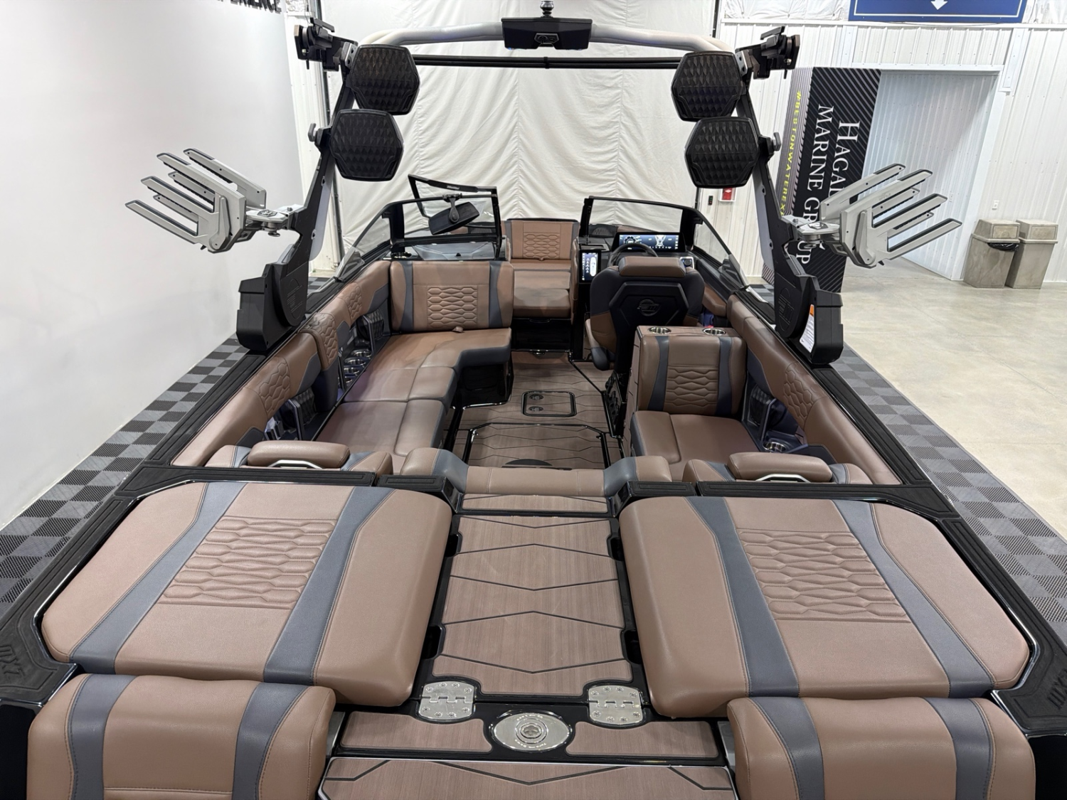2026 Malibu 24 MXZ