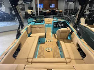 2027-mastercraft-nxt23-141621-image6
