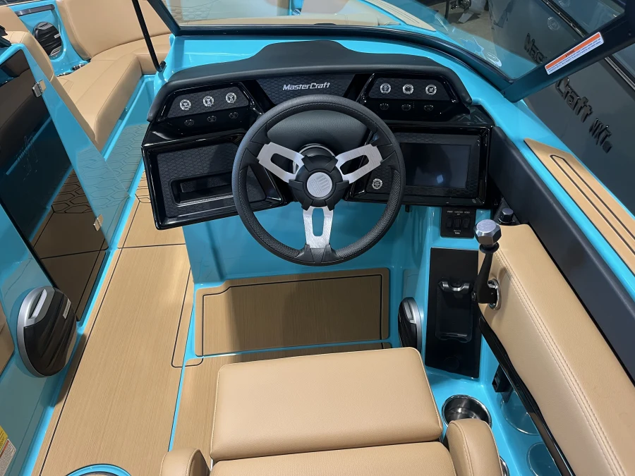 2027-mastercraft-nxt23-141621-image9