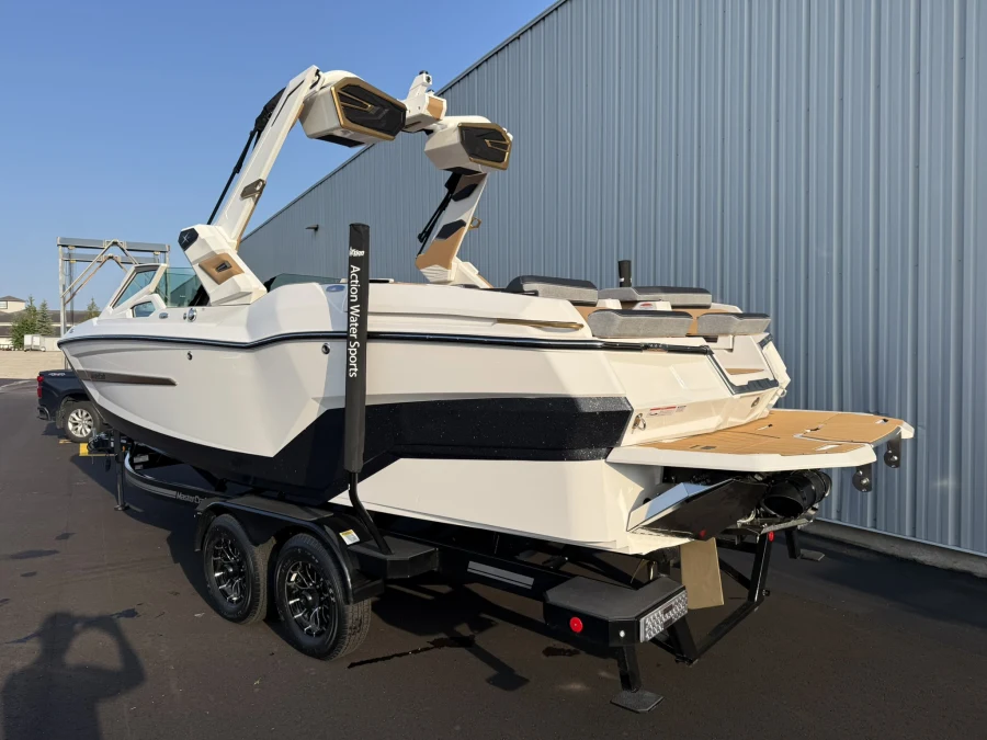 2027-mastercraft-x24-141622-image6