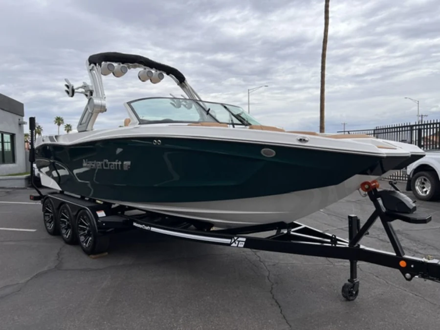 2027-mastercraft-xt24-141627-image4