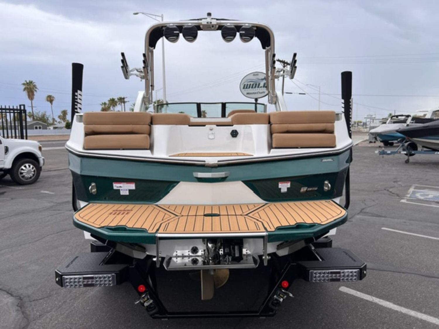 2027 Mastercraft XT24