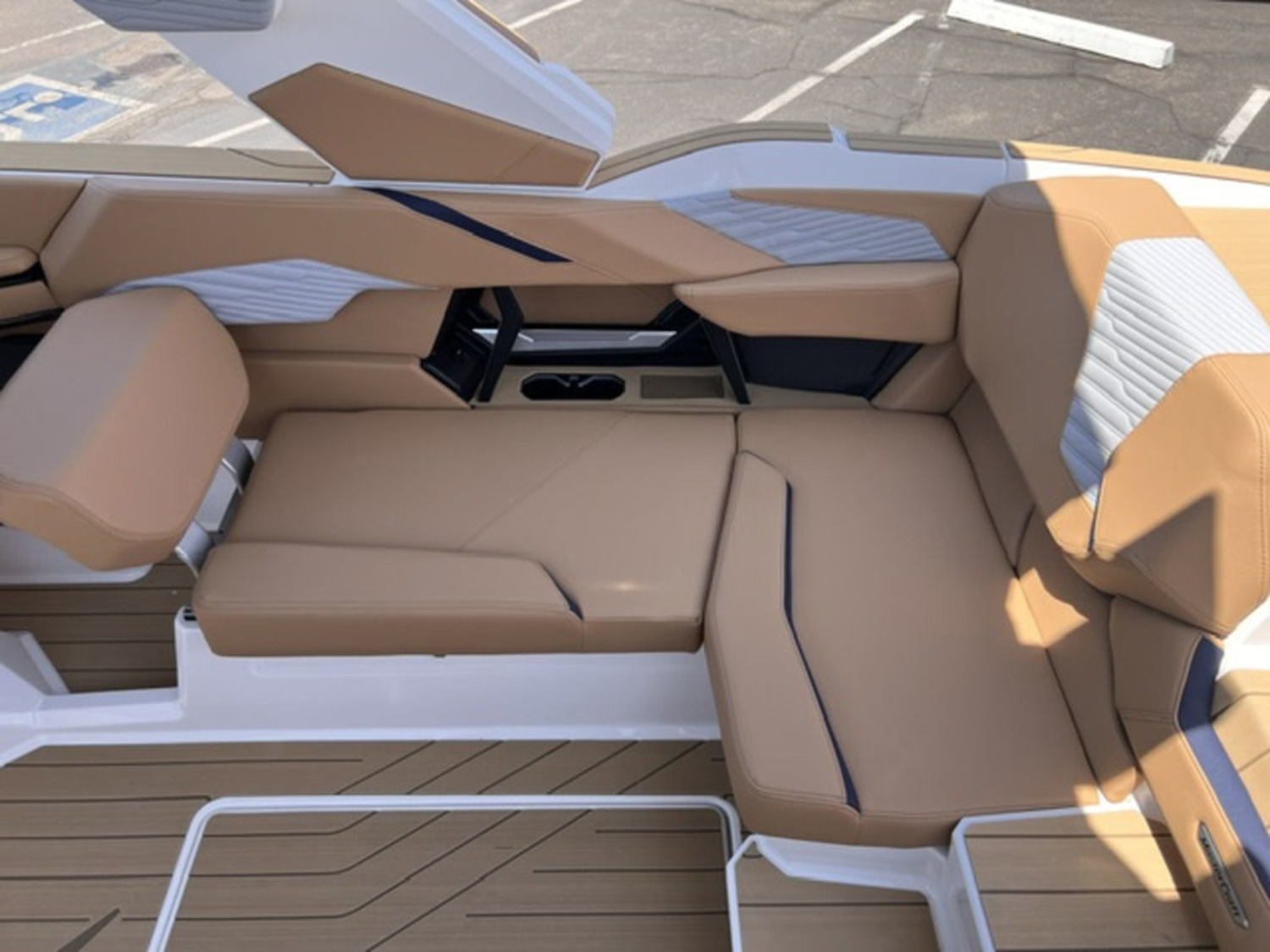 2027 Mastercraft X23