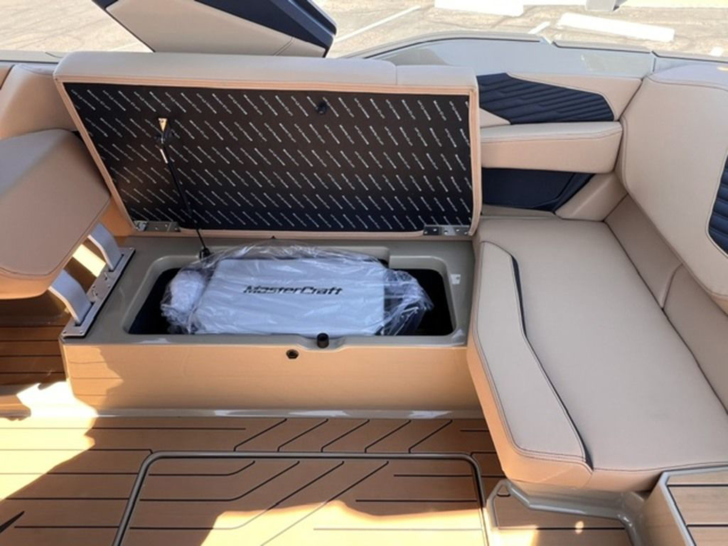 2027 Mastercraft X24