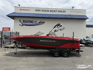 2021-mastercraft-xt22-141636-image1