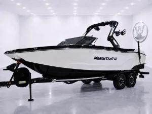 2025-mastercraft-xt24-128723-image0.webp