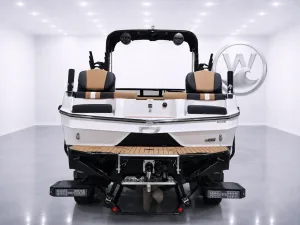 2025-mastercraft-xt24-128723-image2.webp