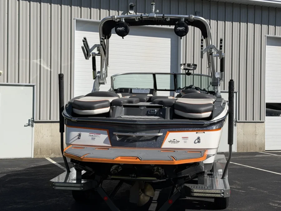 2015-mastercraft-x20-140231-image15.webp