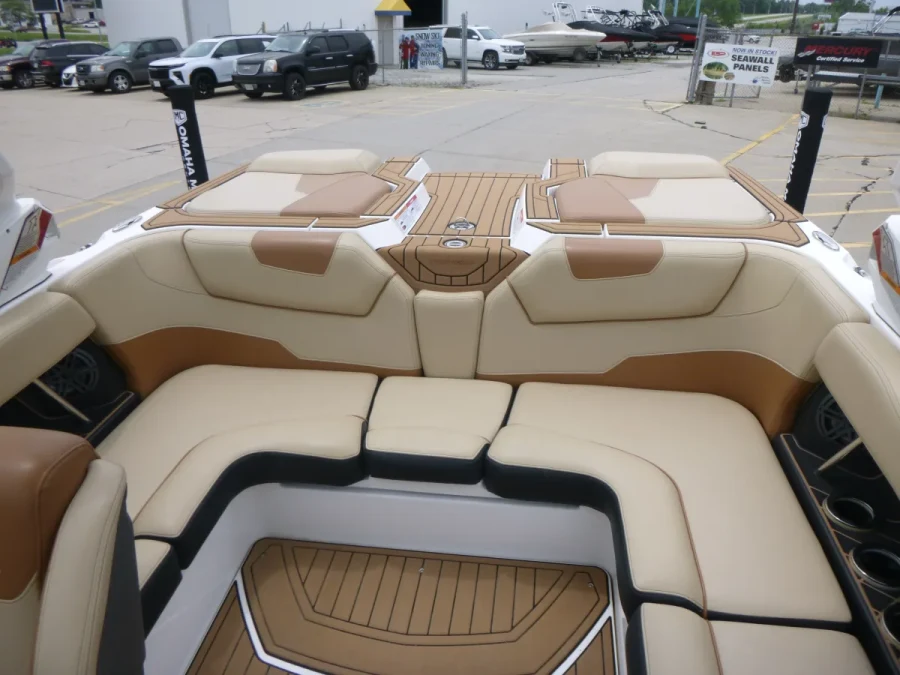 2019-nautique-gs20-140240-image7.webp