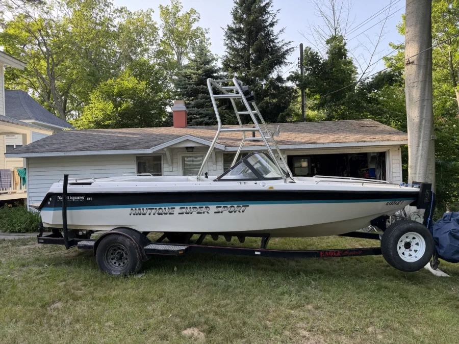 1995-nautique-super-sport-140246-image1.webp