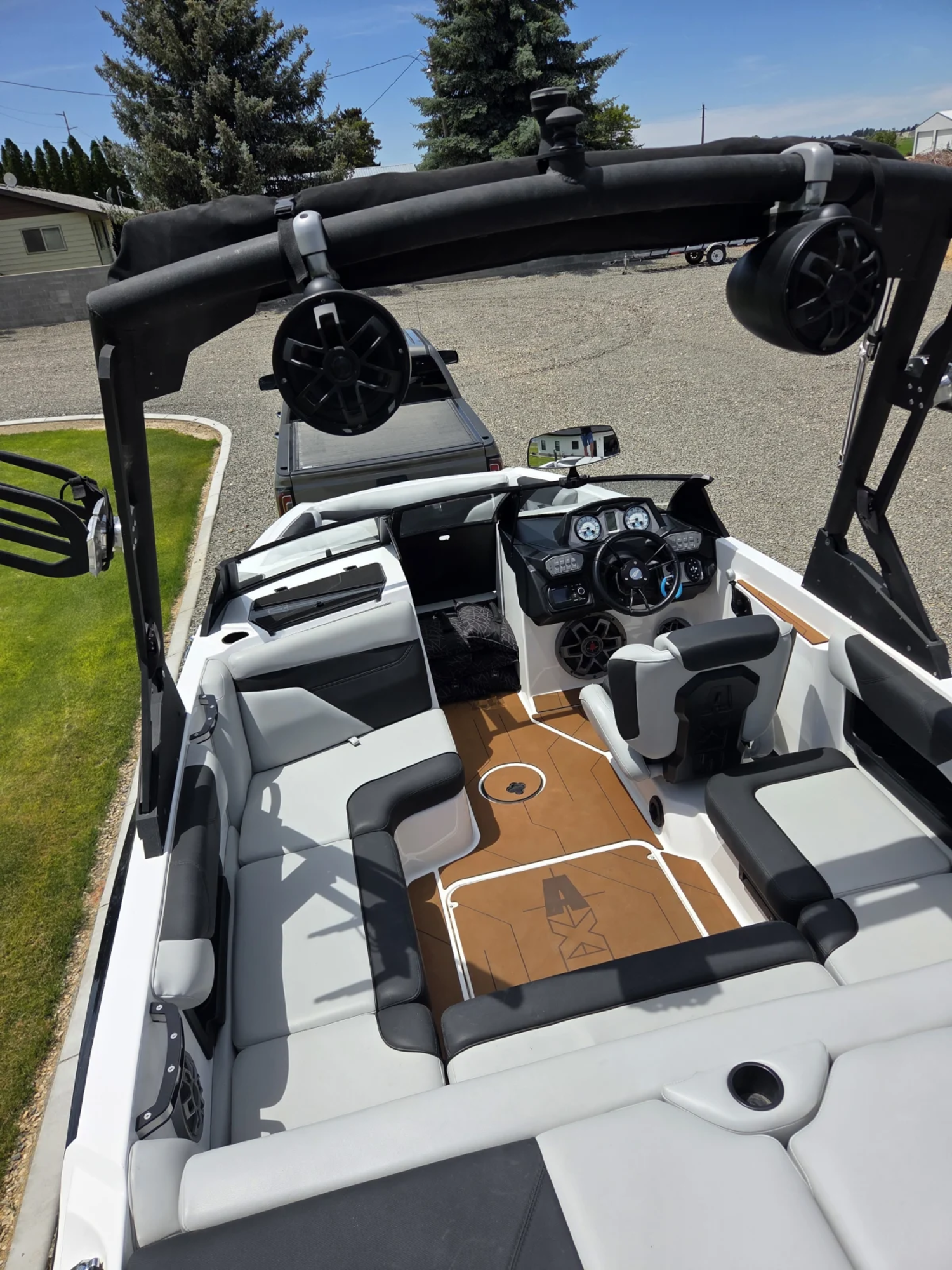 2021 Axis Boats A20