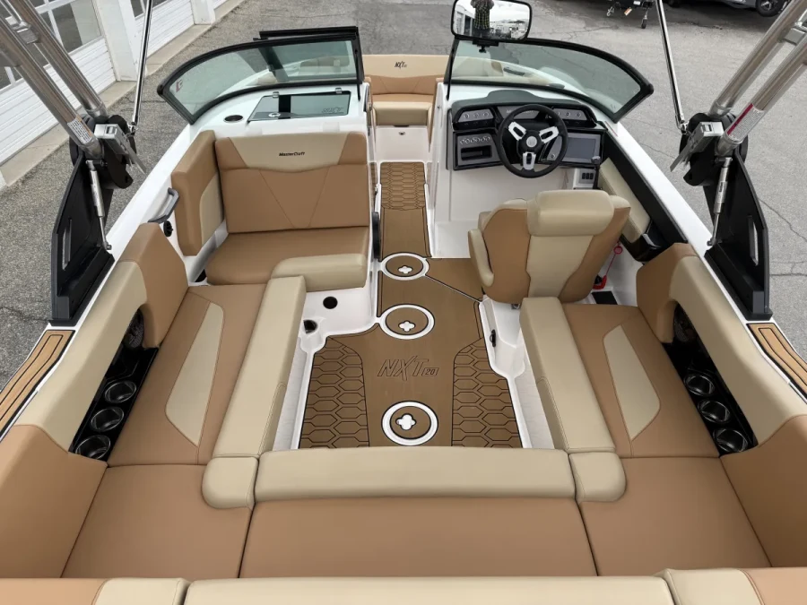 2024-mastercraft-nxt20-140260-image11.webp