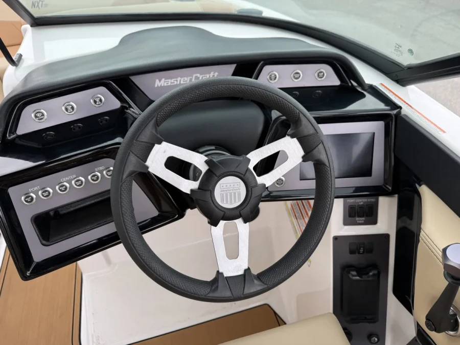 2024-mastercraft-nxt20-140260-image16.webp