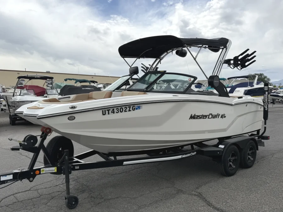 2024-mastercraft-nxt20-140260-image4.webp