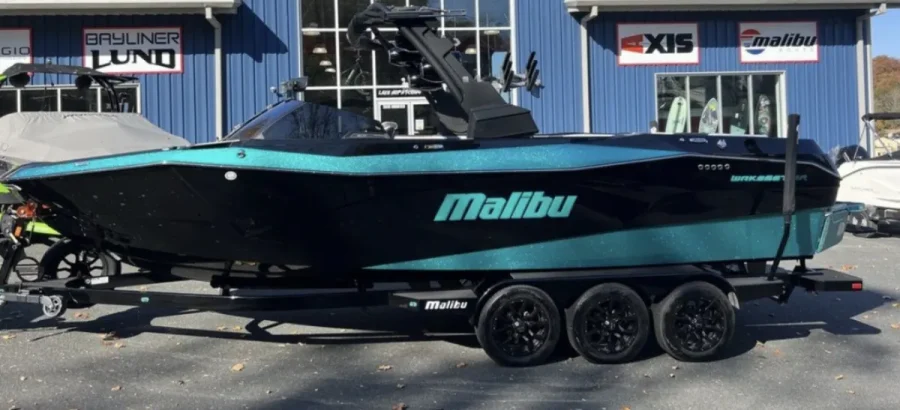 2023-malibu-wakesetter-26-lsv-140262-image4.webp