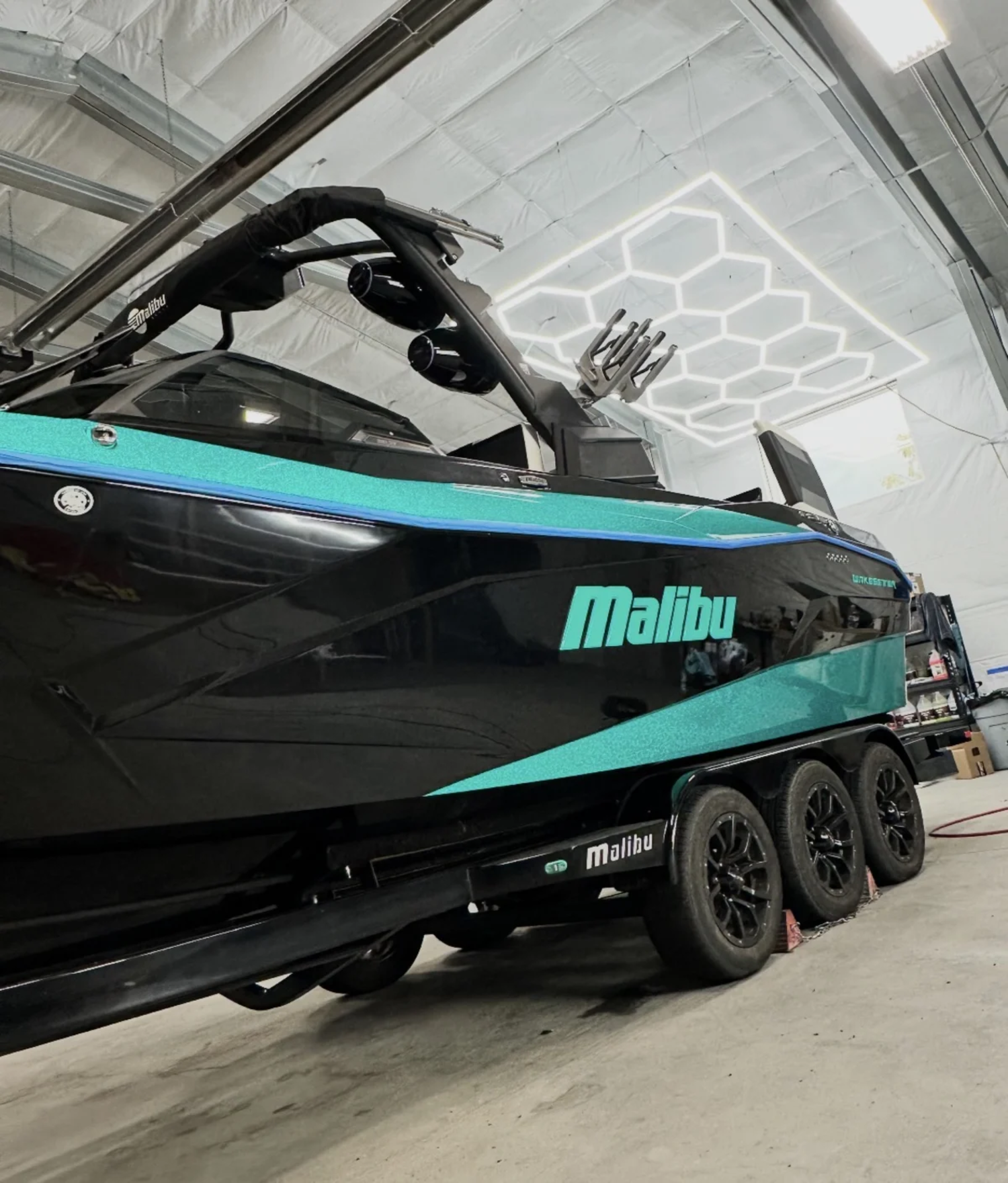 2023 Malibu 26 LSV loaded supercharged 60 hours