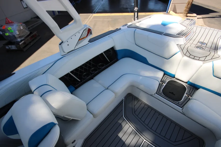 2019-nautique-gs22-140267-image6.webp