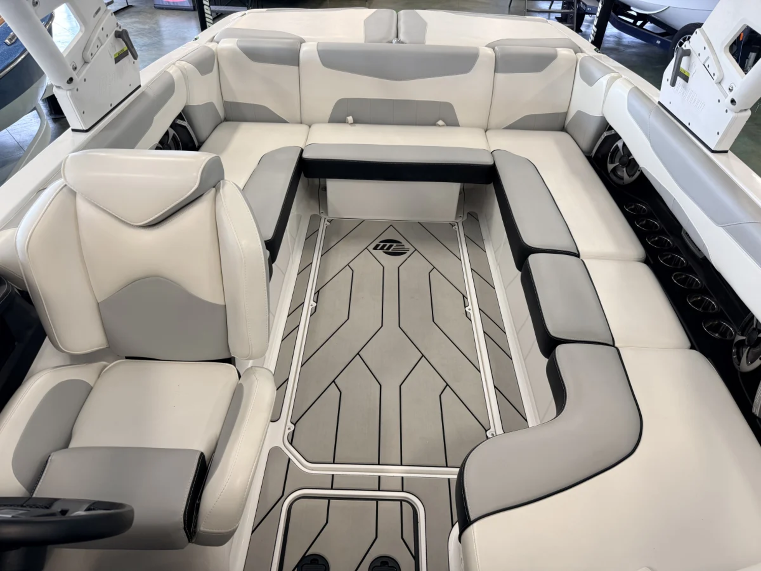 2020 Malibu Wakesetter 23LSV