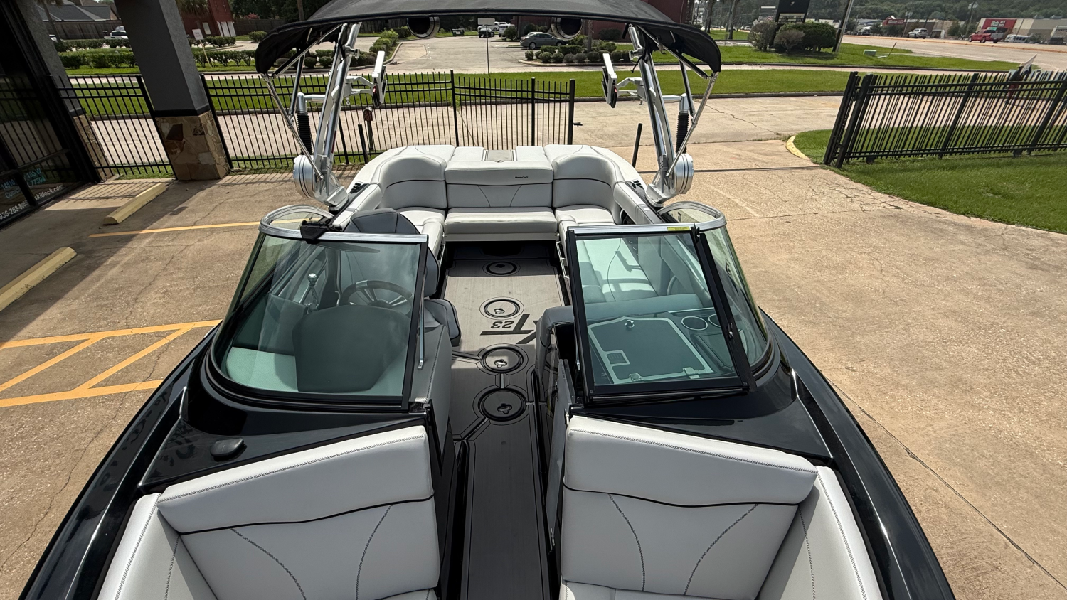 2018 MasterCraft XT23