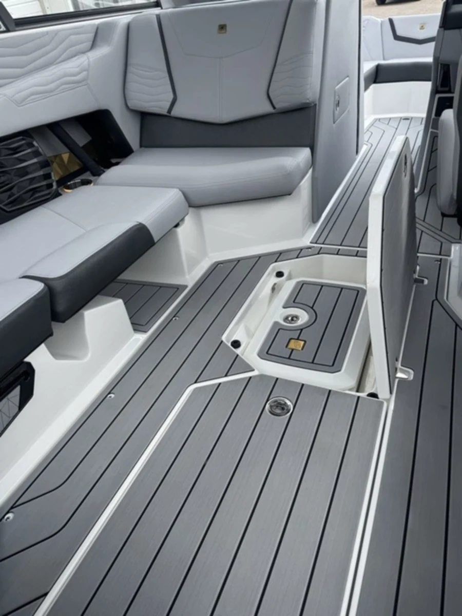 2025-nautique-g23-140285-image15