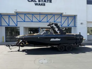 2022-malibu-wakesetter-24-mxz-140286-image1