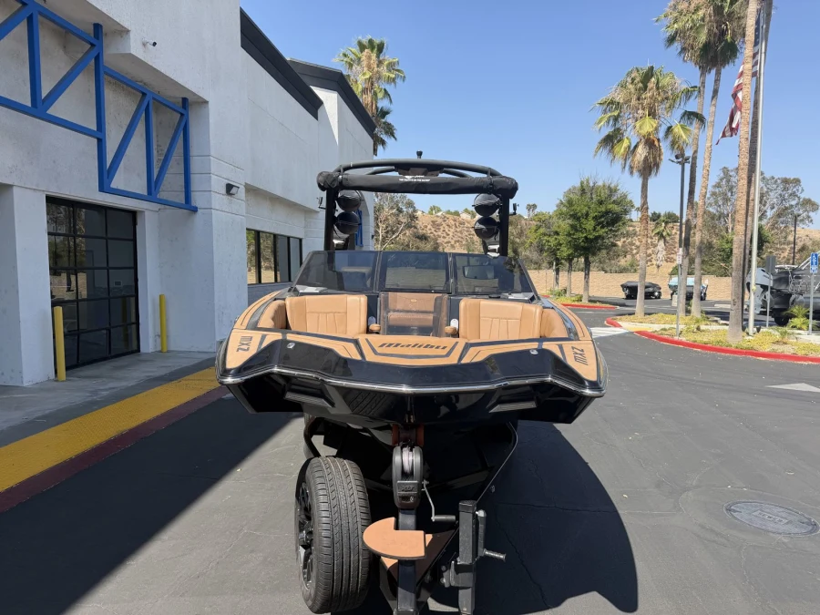 2022-malibu-wakesetter-24-mxz-140286-image3
