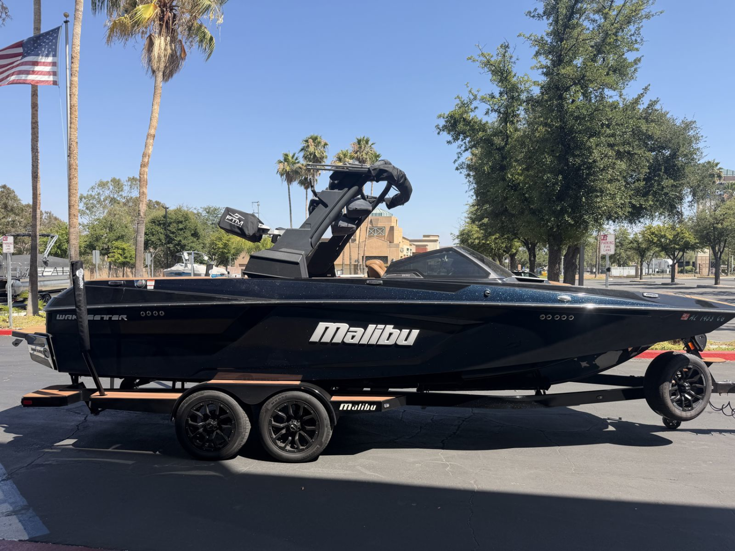 2022 Malibu 24 MXZ