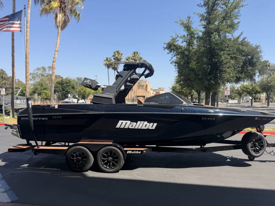2022-malibu-wakesetter-24-mxz-140286-image5