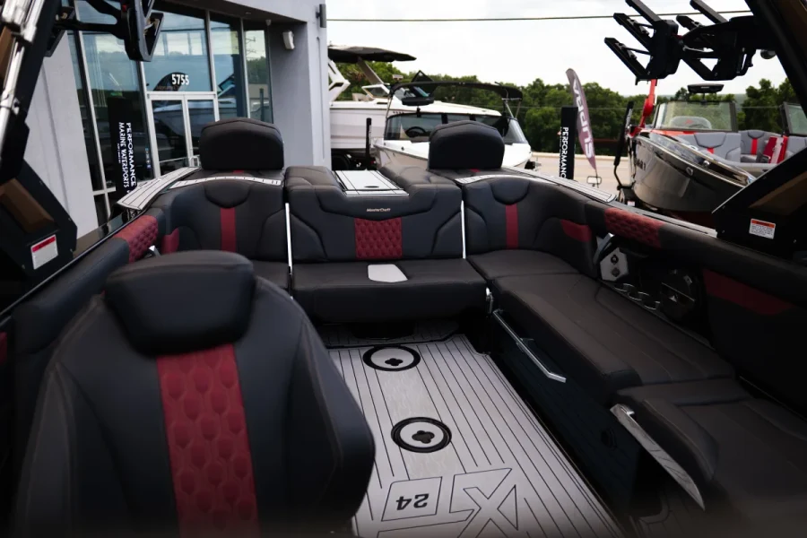 2022-mastercraft-xt24-141697-image12.webp