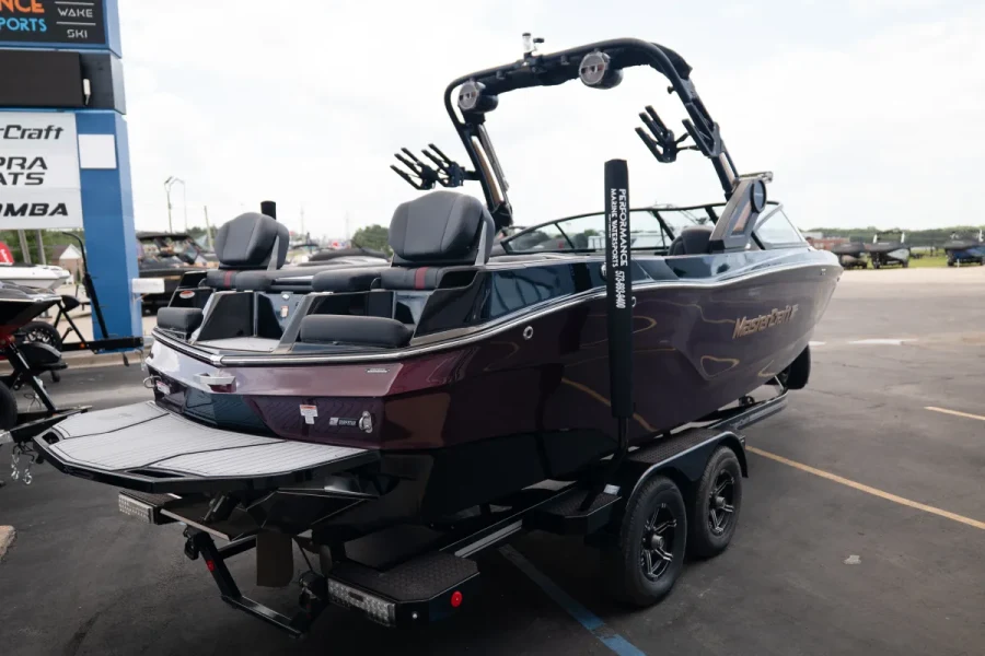 2022-mastercraft-xt24-141697-image7.webp