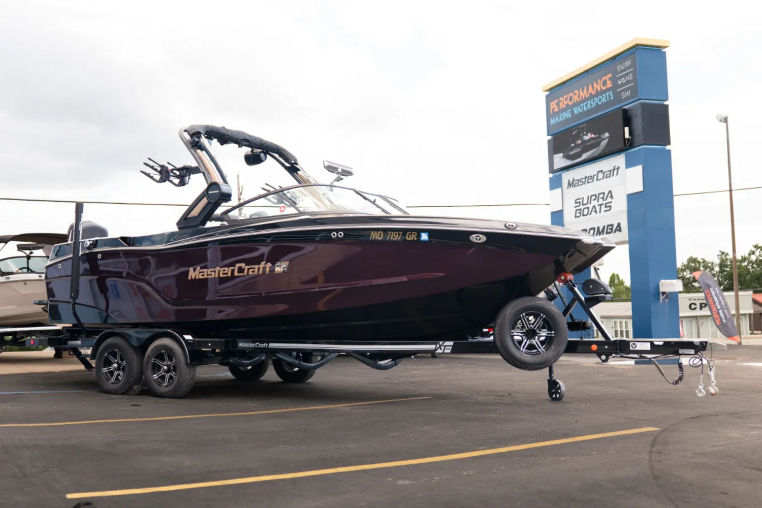 2022 MASTERCRAFT XT24 1 OWNER SERVICED 265HRS CALL US TODAY