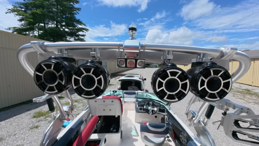 2014-mastercraft-x2-141700-image2.webp