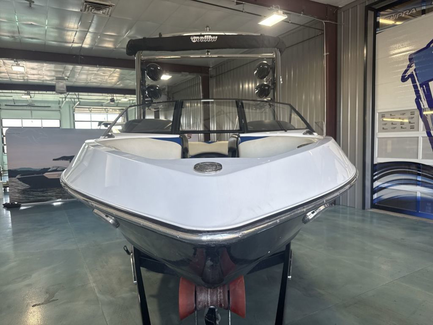 2014 Malibu Boats Wakesetter 247 LSV