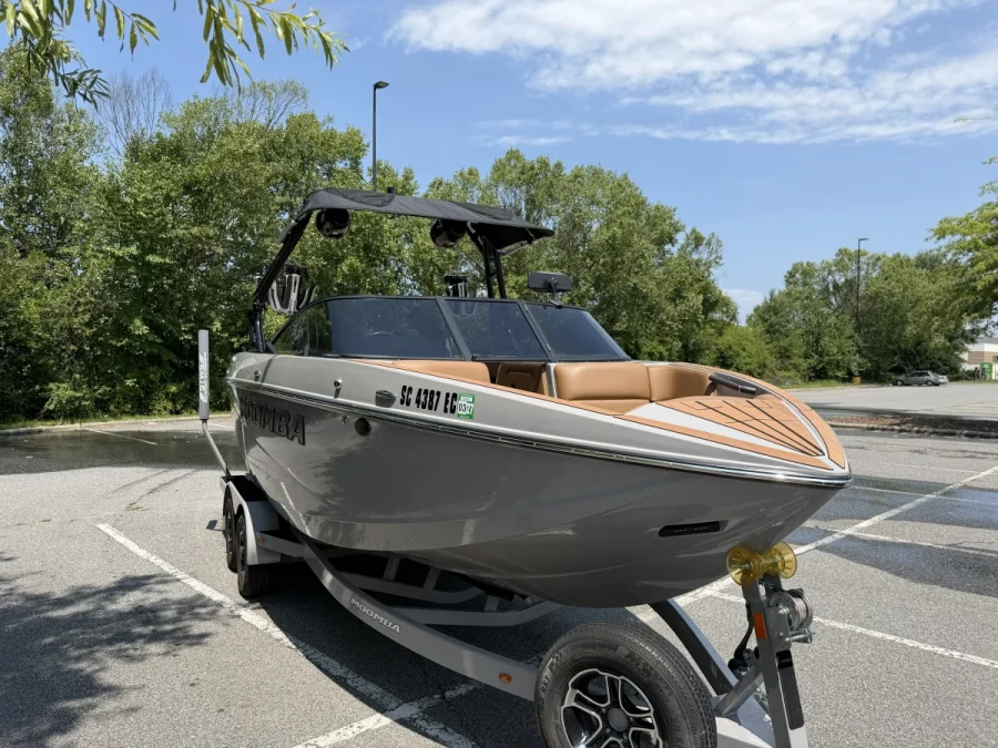 2023-moomba-craz-141714-image3.webp