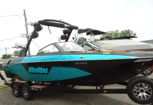 2022-malibu-wakesetter-23-lsv-141732-image0.webp