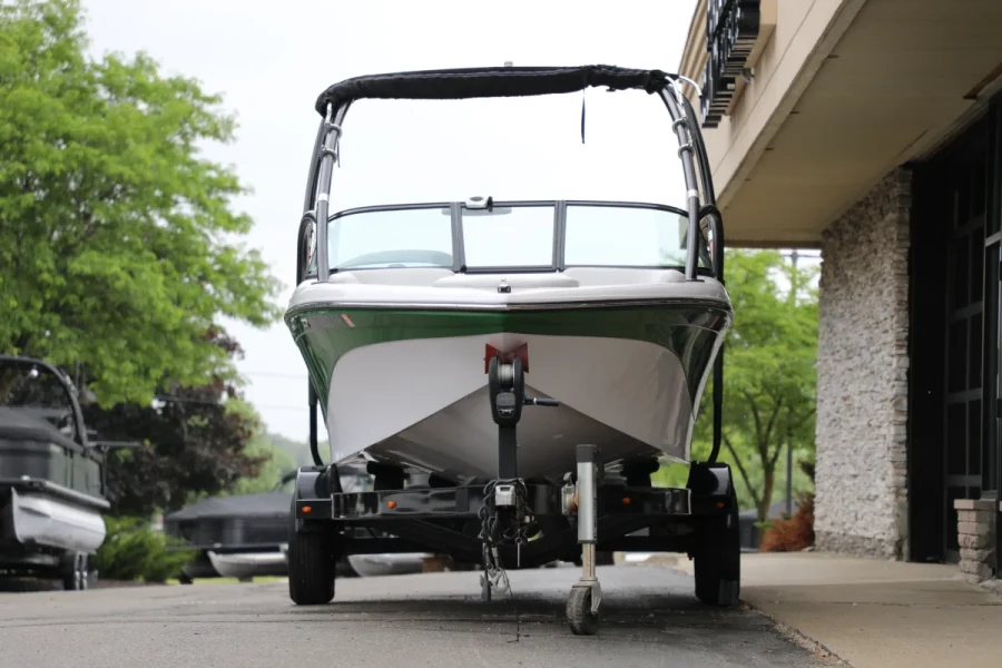 2010-nautique-air-nautique-141735-image3.webp