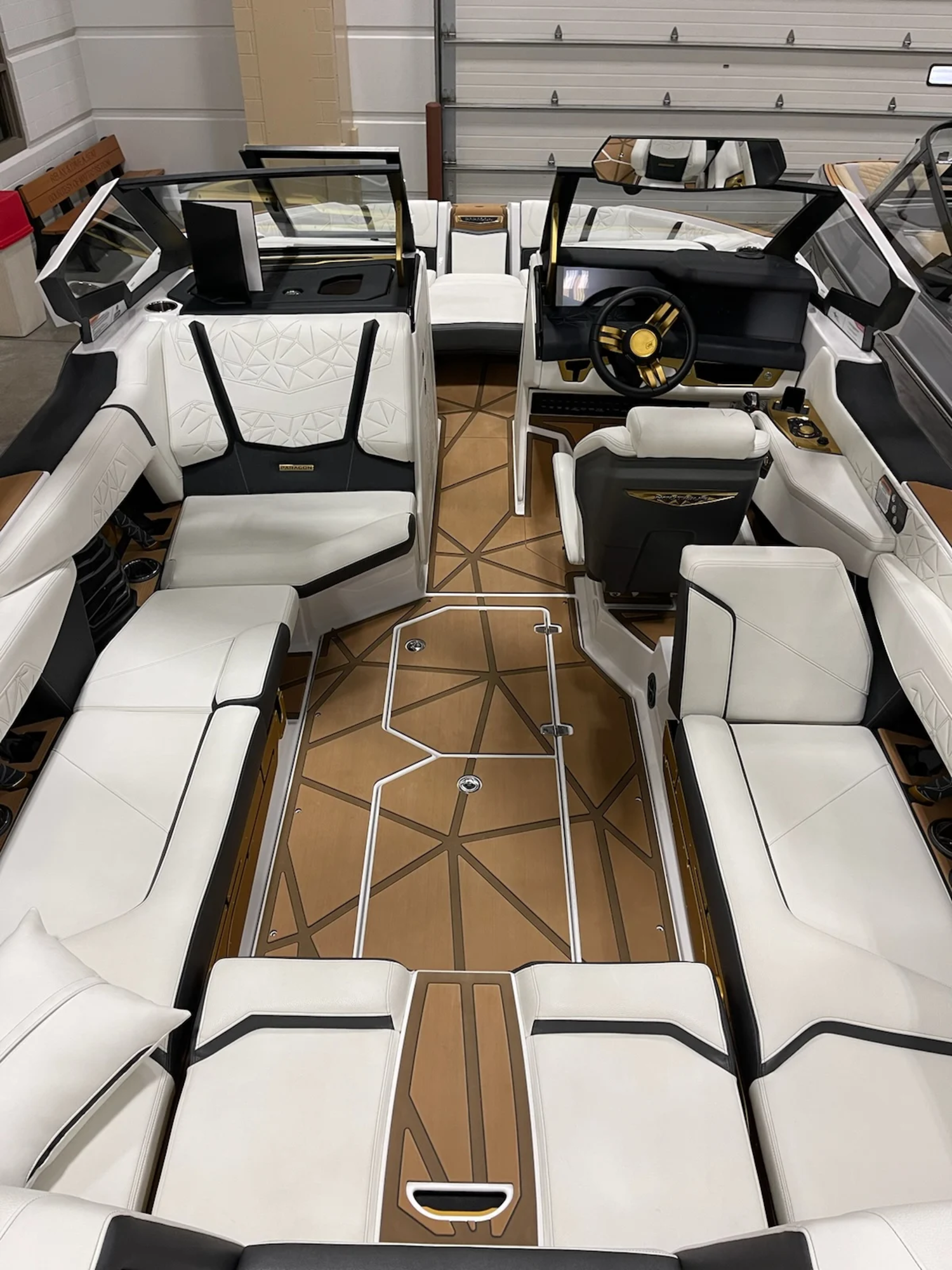Nautique P23