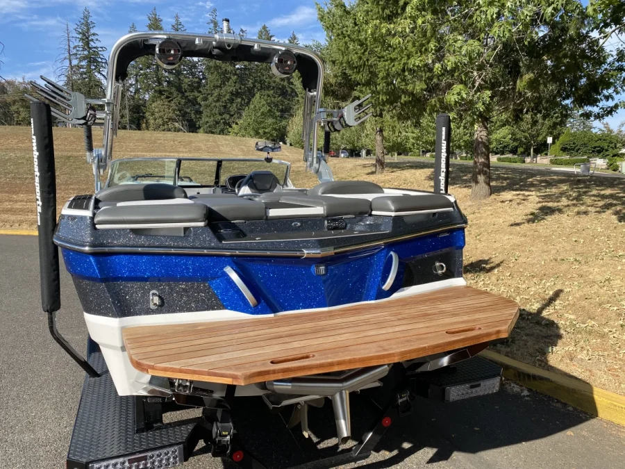 2020-mastercraft-xt23-141767-image2.webp