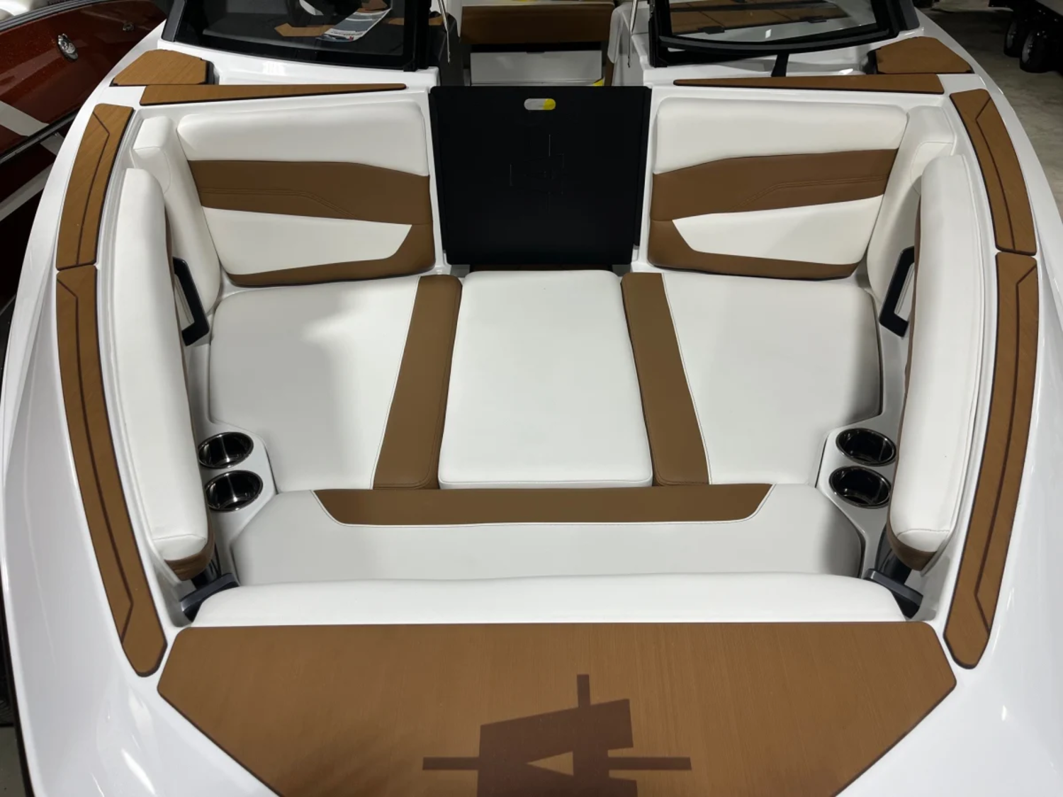2026 Axis T220