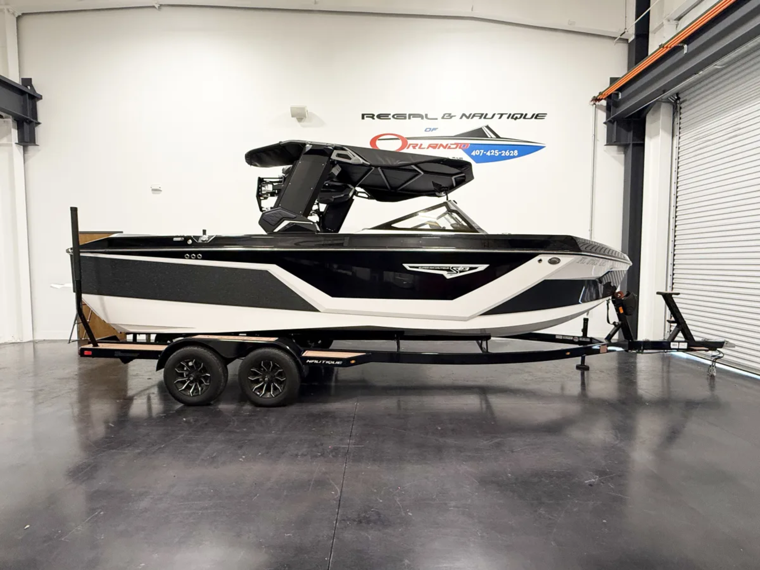 2026 Nautique S23
