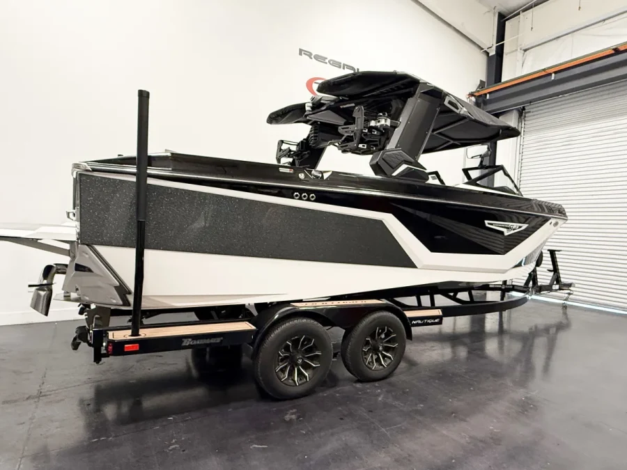 2026-nautique-s23-141791-image3.webp